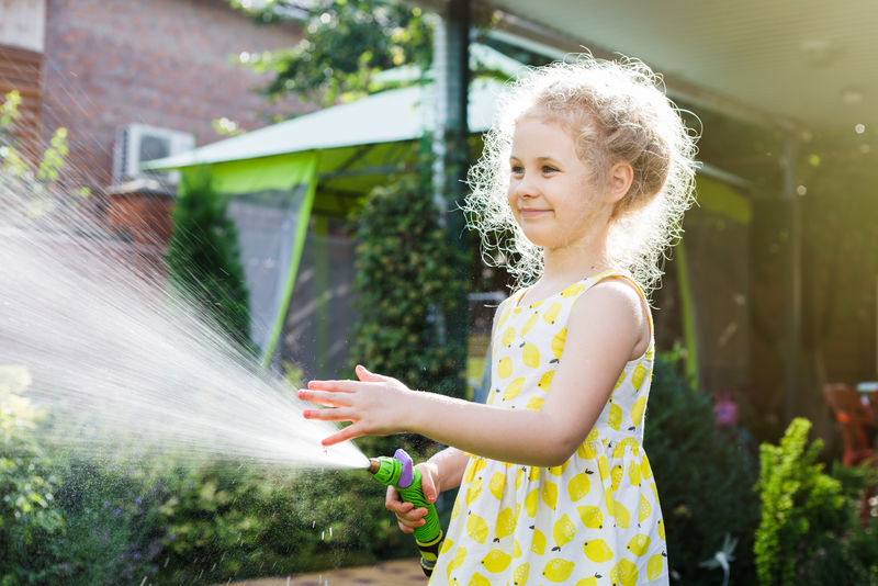 Gnéithe dearaidh de chóras sprinkler gaden